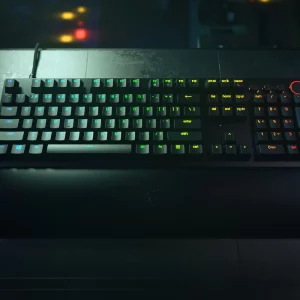 کیبورد ریزر مدل Huntsman V2 - Linear Optical Switch (Red)